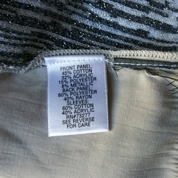 HP 🎉 🎈 Simply Vera Vera Wang Sparkly Gray Sweater Sz LP - Picture 5 of 6